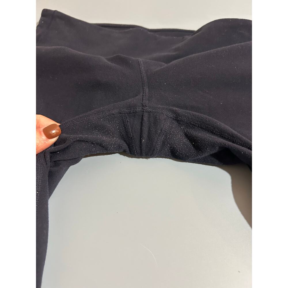 Athleta navy leggings size M some wear - Picture 6 of 7